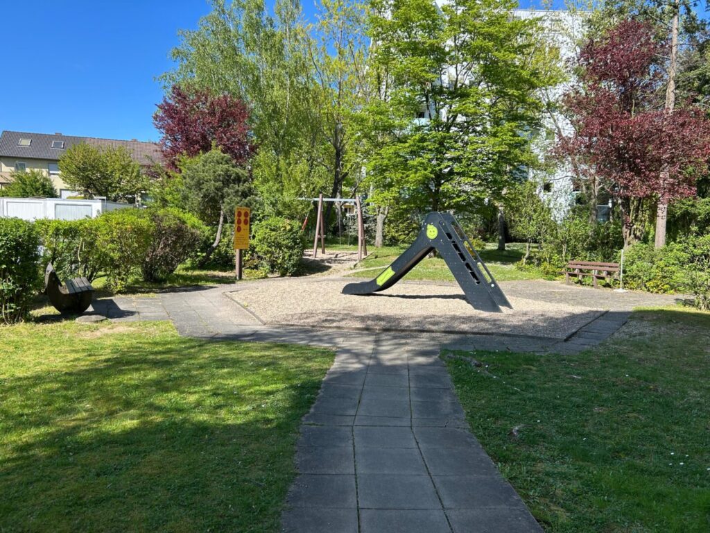 Spielplatz im Innenhof