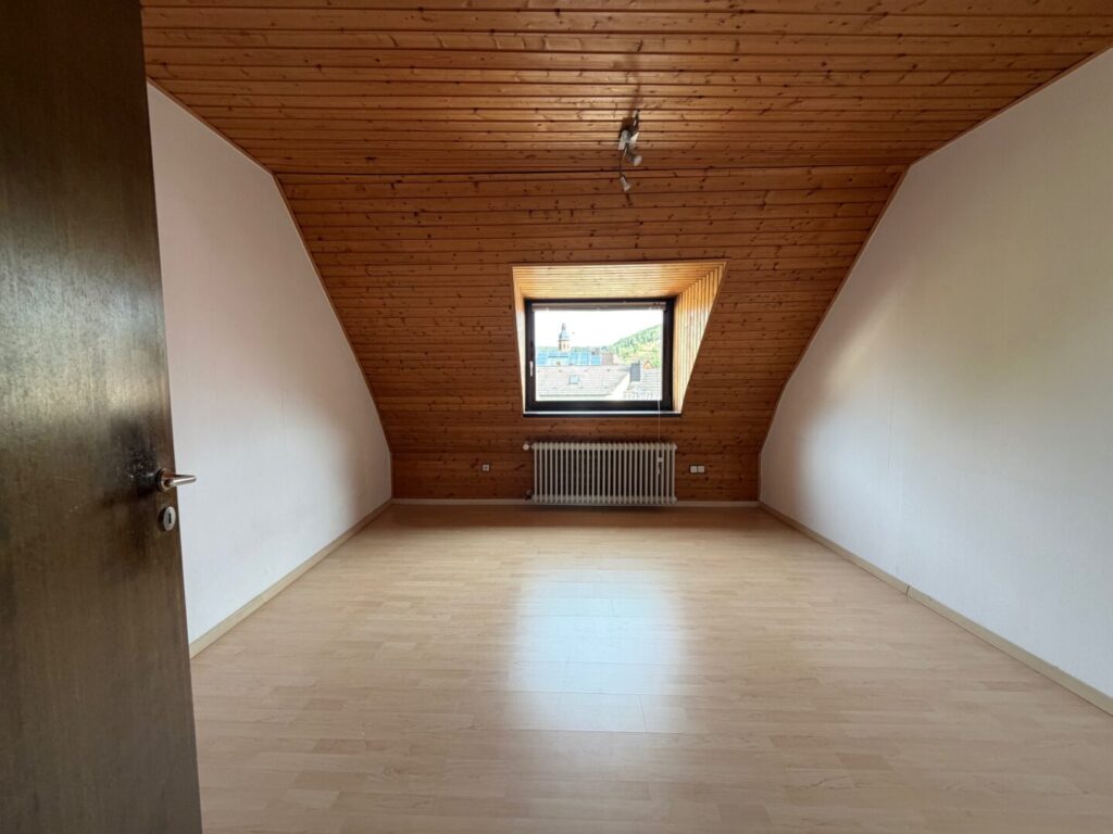 Wohnung 2 - Zimmer 1