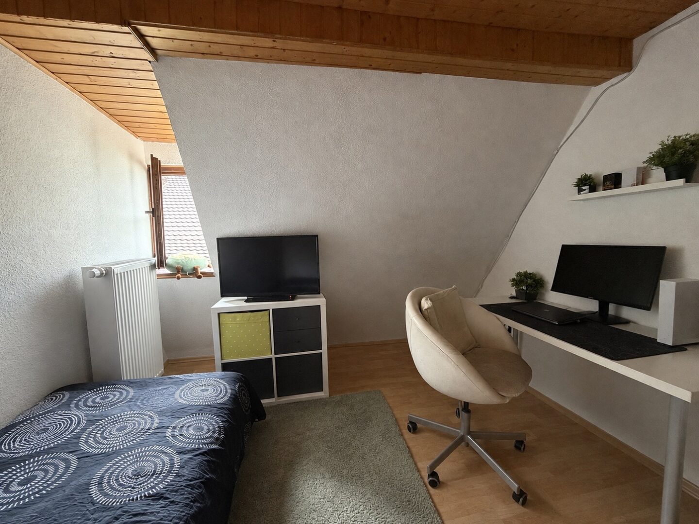 Wohnung 1 - Zimmer 3 (obere Ebene)