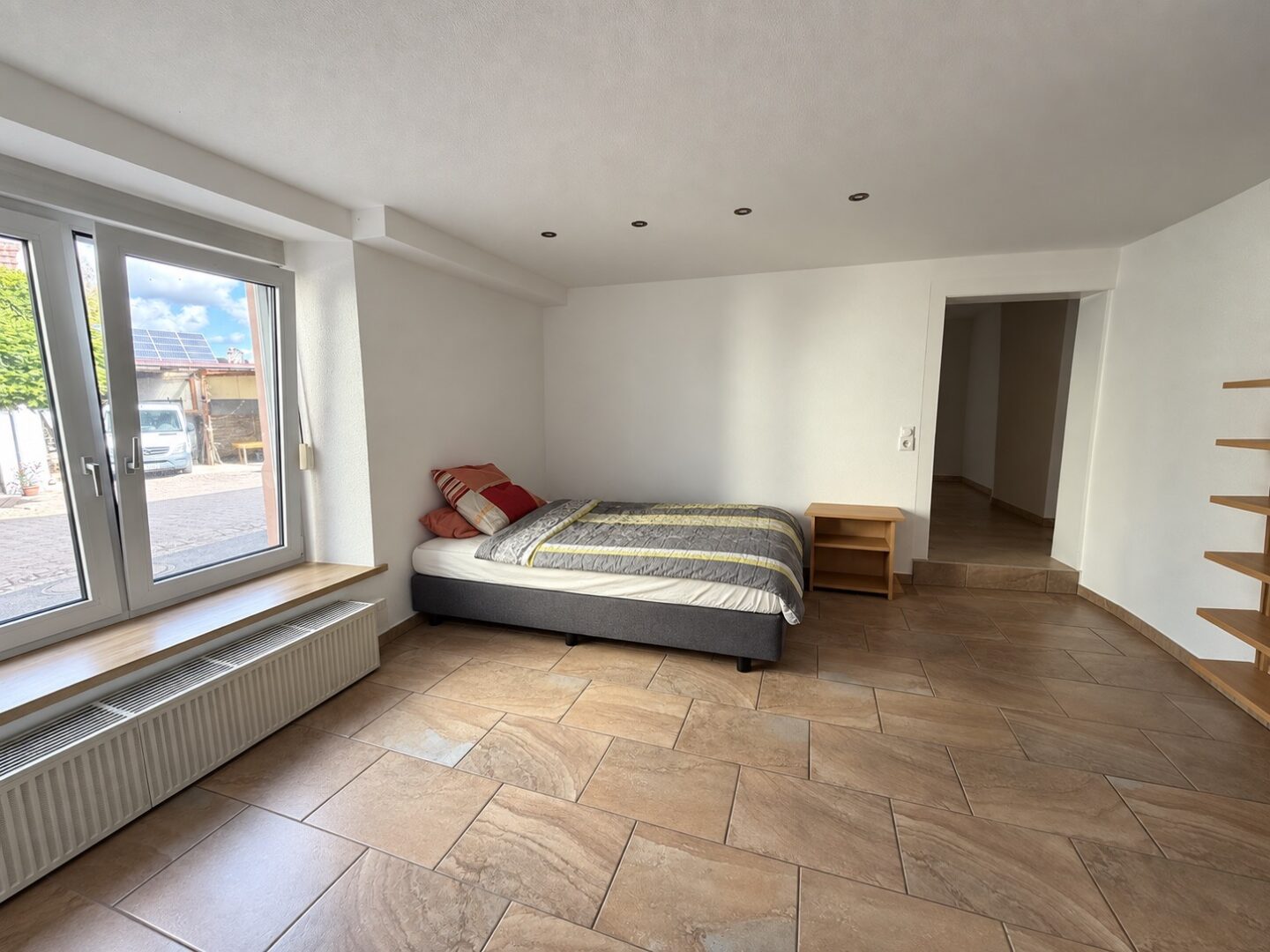 Kellergeschoss – Wohnung 1 – Zimmer 1